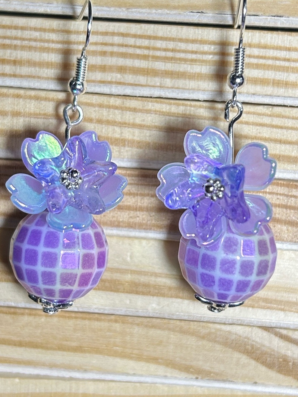 3/$25 Iridescent Purple Drop Earrings